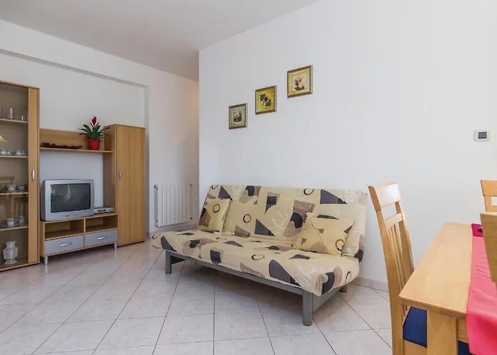 05 Apartman Porec